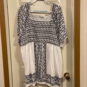 Woman within 5X shirt